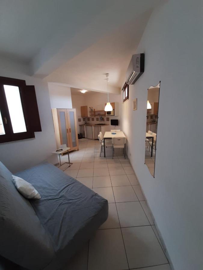 Il Cortile Di Eolo Apartment Маретимо Екстериор снимка